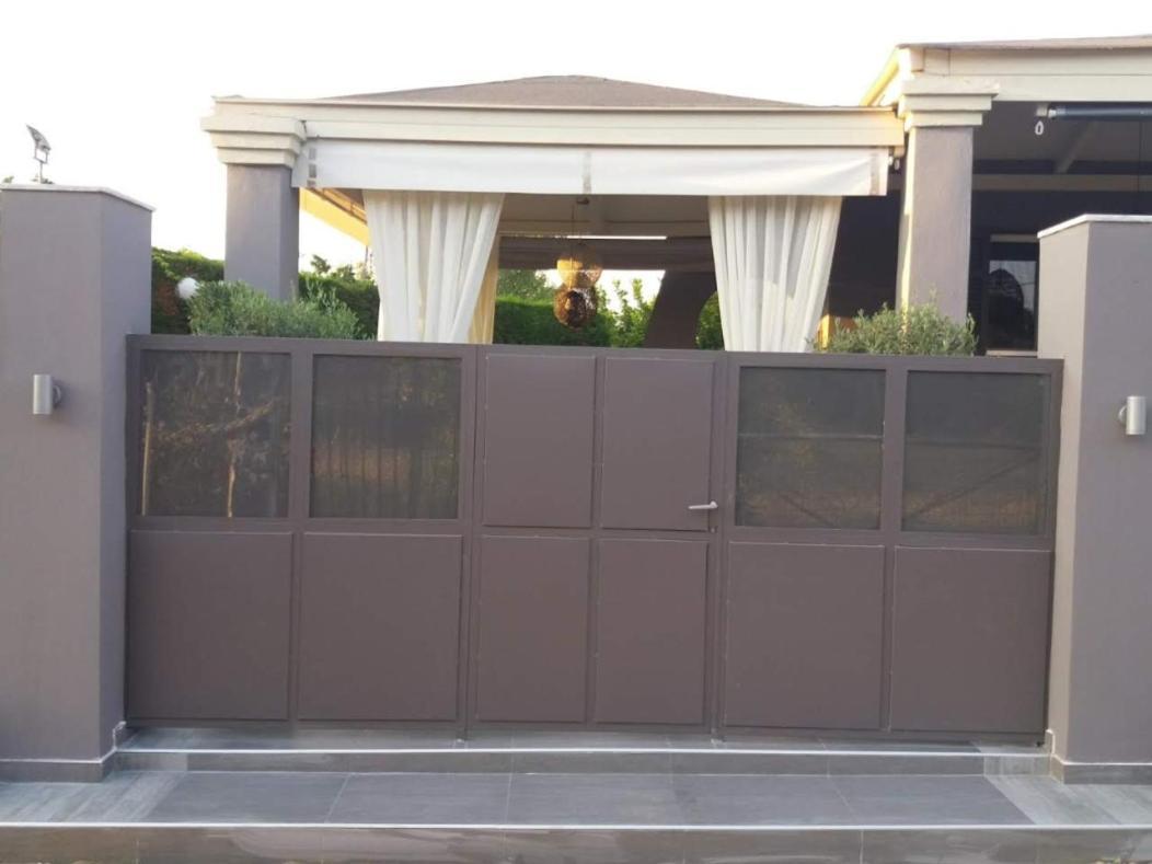 Peter'S Country House Katakolo Exterior photo